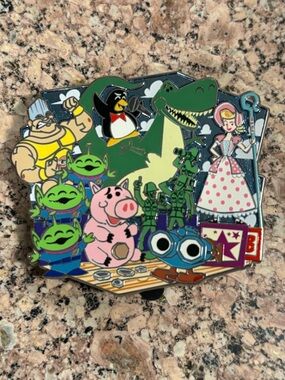 2023 Disney Parks Pin Pixar Toy Story Family Cluster Aliens Wheezy Bo Peep Rex